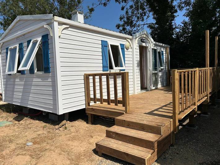 Location de vacances pour 4 personnes, avec Jacuzzi et Terrasse ainsi que Jardin et Sauna à Montviron - 3