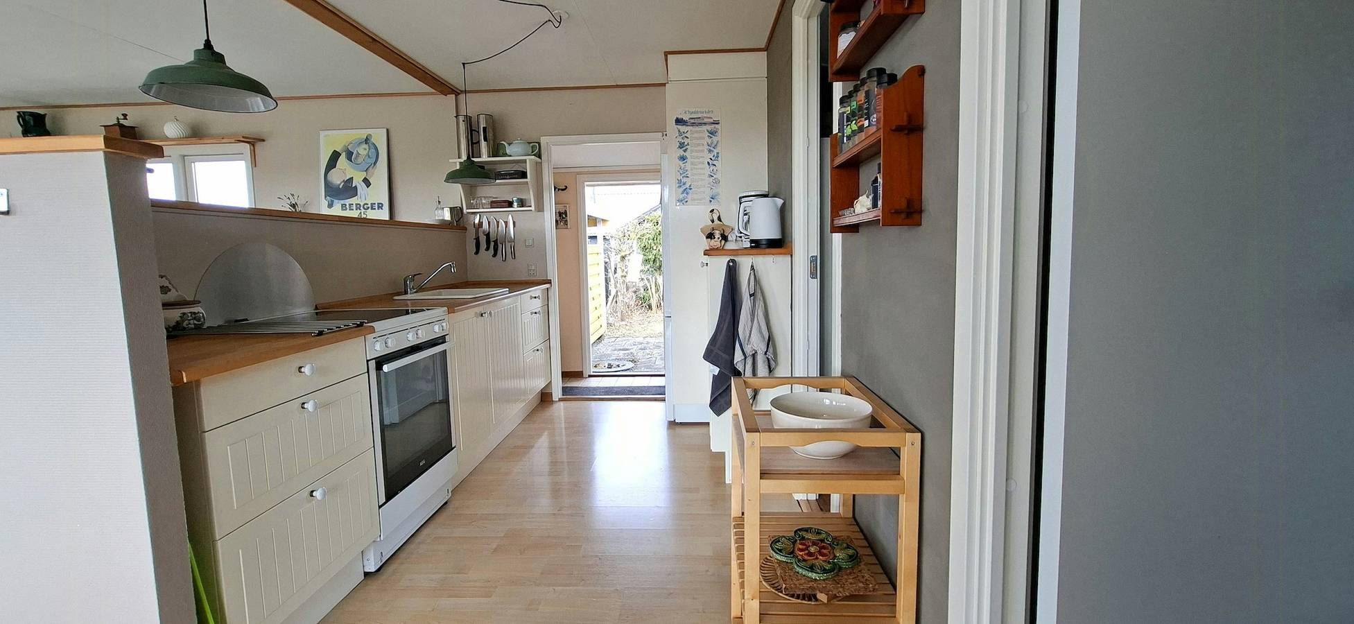 Gemütliches gelbes Ferienhaus mit Meerblick in Drøsselbjerg, Slagelse