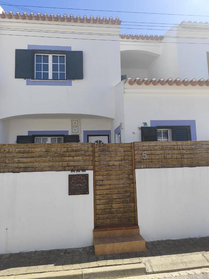 Casa de férias para 2 pessoas, com Varanda e Terraço e ainda Vista em Almograve