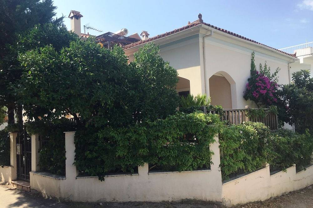 Gerani House Das Hotel liegt in einer ruhigen Gegend in der Nähe des Strandes und des Supermarkts von Askeli in Poros