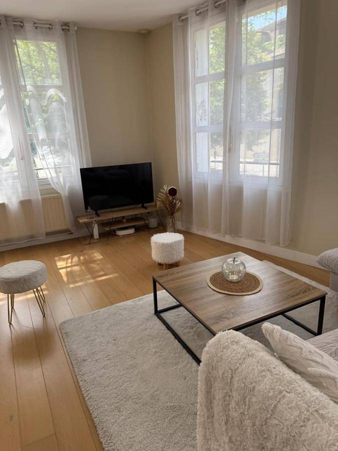 Gîte pour 2 personnes, avec balcon à Mantes-la-Jolie