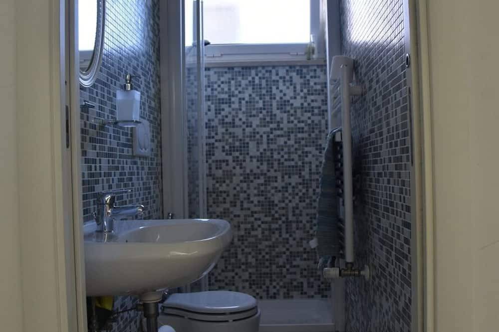 Ganze Wohnung, Penthouse mit Panoramaterrasse in Ostia in Ostia, Rom