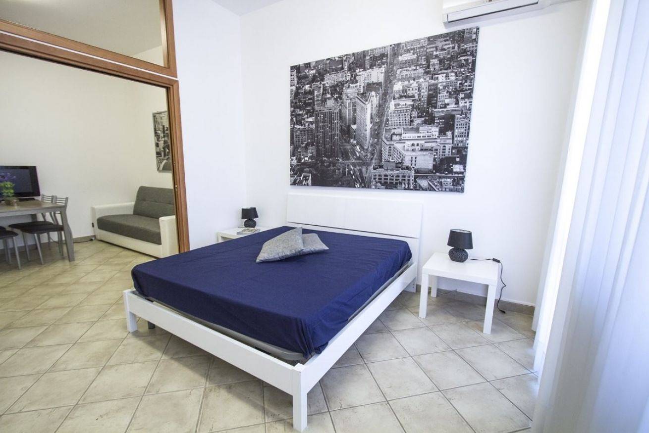 Appartamento intero, Perla - apt. trilocale con balcone vista città in Capo d'Orlando, Provincia di Messina