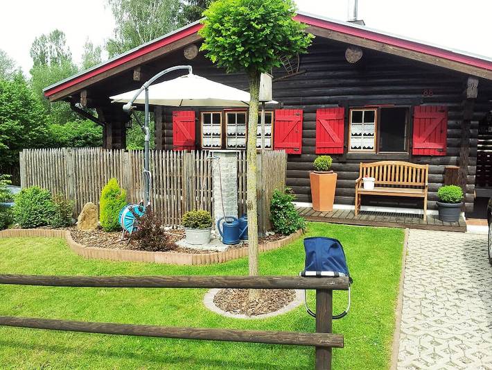 Ferienwohnung für 2 Personen, mit Balkon/Terrasse und Balkon sowie Garten in Waldmünchen - 2