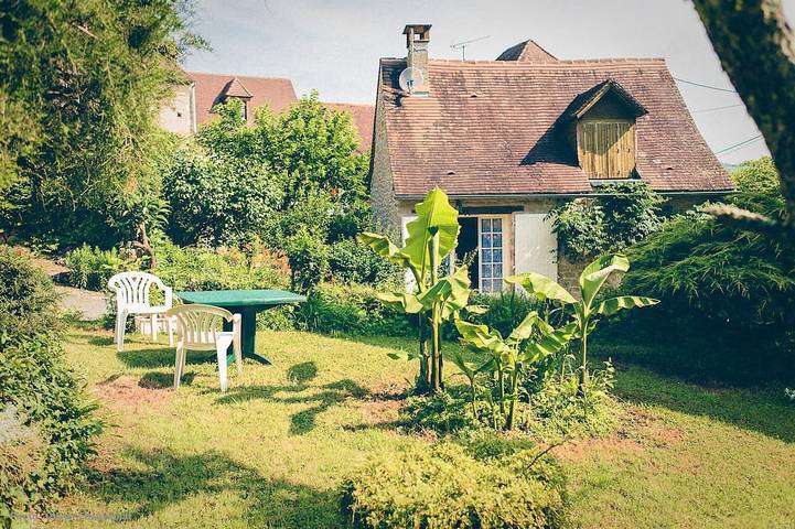 Casa vacanza per 3 persone, con giardino e piscina - 1