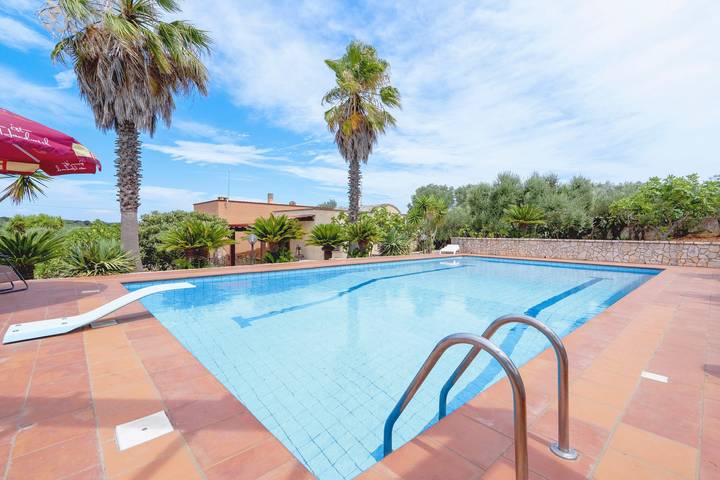 Villa con piscina per 8 persone, con giardino ad Ostuni