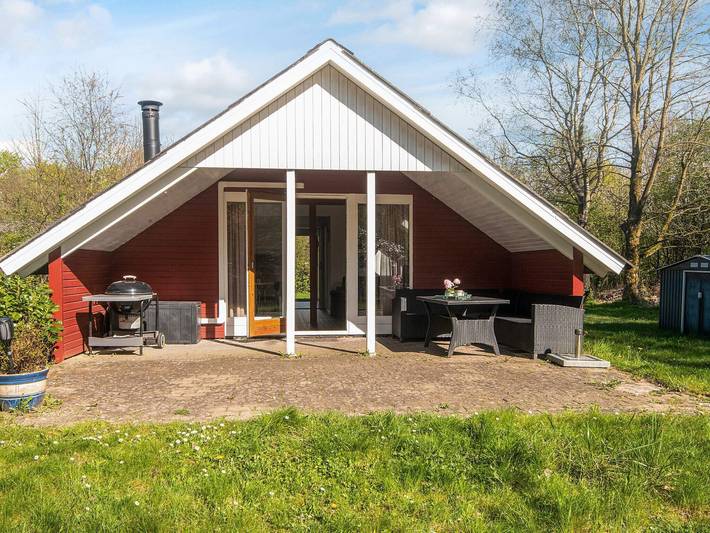 Ferienhaus für 6 Personen, mit Terrasse und Garten sowie Kinderpool in Arrild