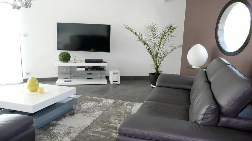 Location de vacances pour 8 personnes, avec jardin et jacuzzi à Telgruc-sur-Mer - 4