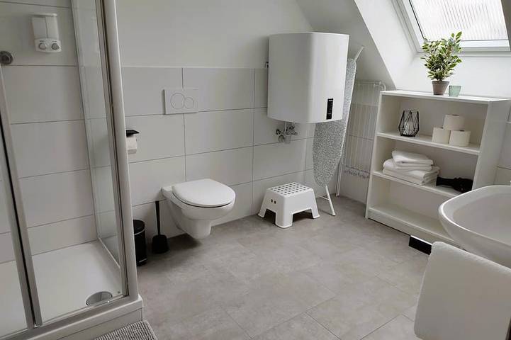 Ganze Wohnung, Modernes zentrales Apartment in Bruchsal, Kraichgau