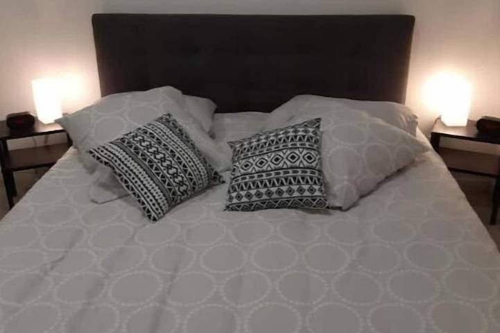 Gîte pour 4 personnes, avec jacuzzi, animaux acceptés à Régusse - 3