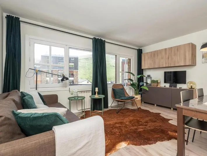 Apartamento de vacaciones para 5 personas, con vistas y balcón, Se admiten mascotas - 1