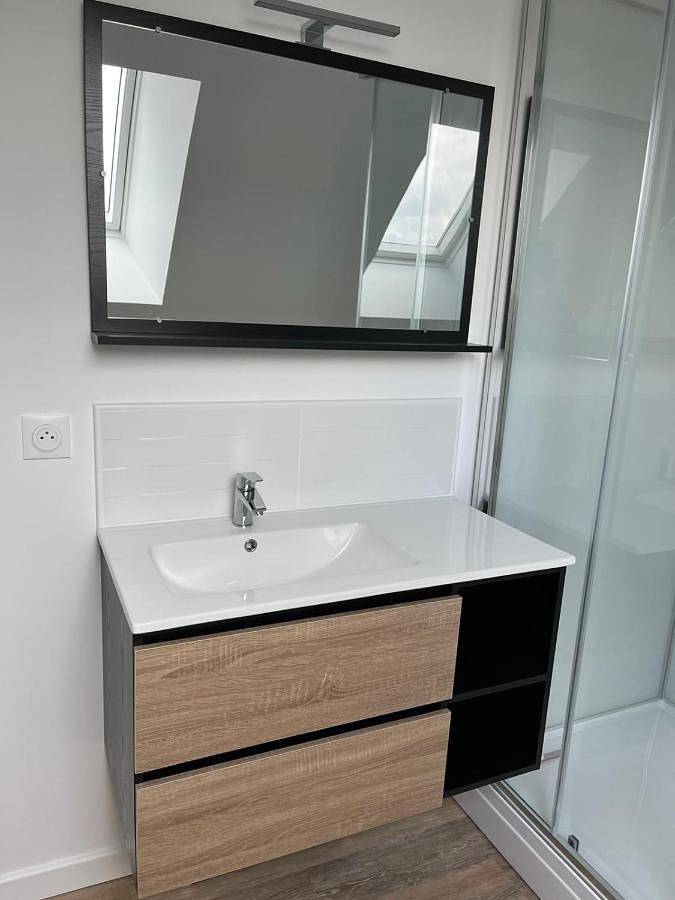 Gîte pour 5 personnes, avec jardin dans Lagny