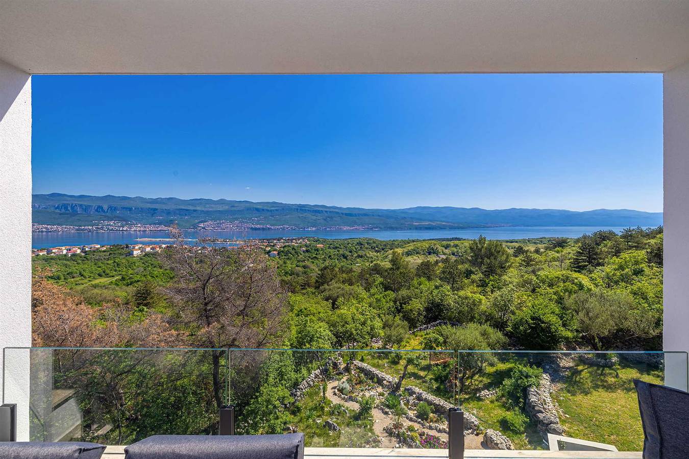 Ganze Wohnung, Apartment Seaside Iii mit wunderschönem Meerblick in Polje, Krk