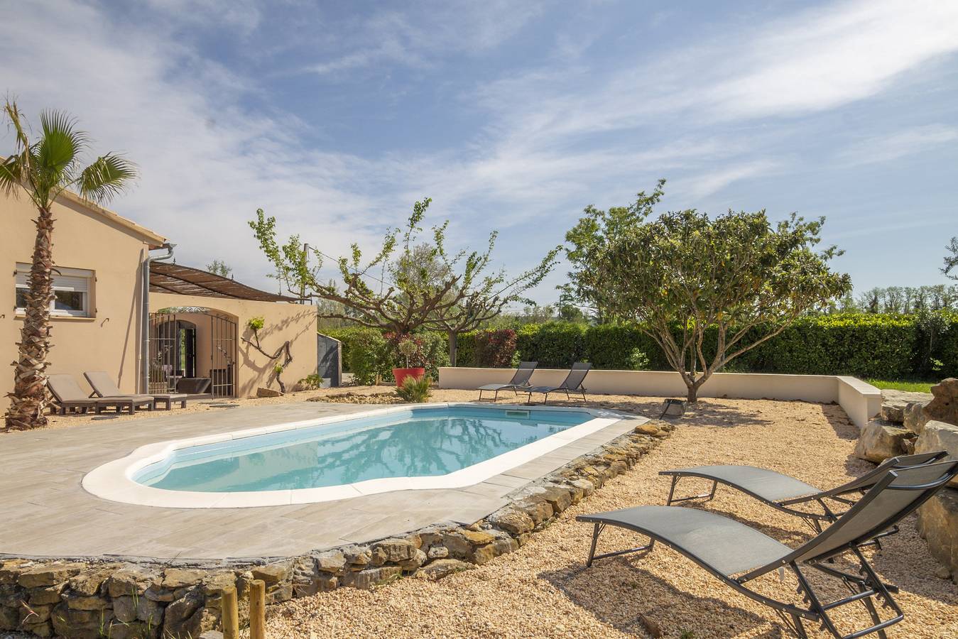 Villa les Buisses (6p) with pool in Provence in Piolenc, Vaucluse