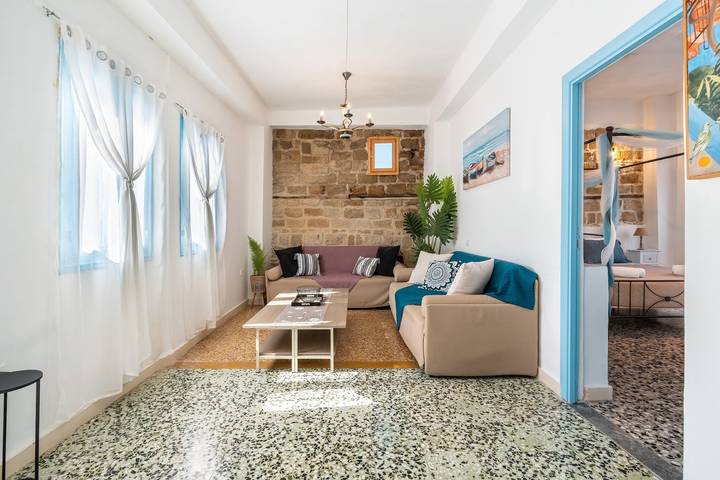 Ferienhaus für 4 Personen, mit Garten und Balkon in Rhodos Stadt - 2