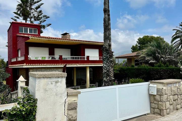 Villa Grao Benicasim in Castellón de la Plana, Costa del Azahar