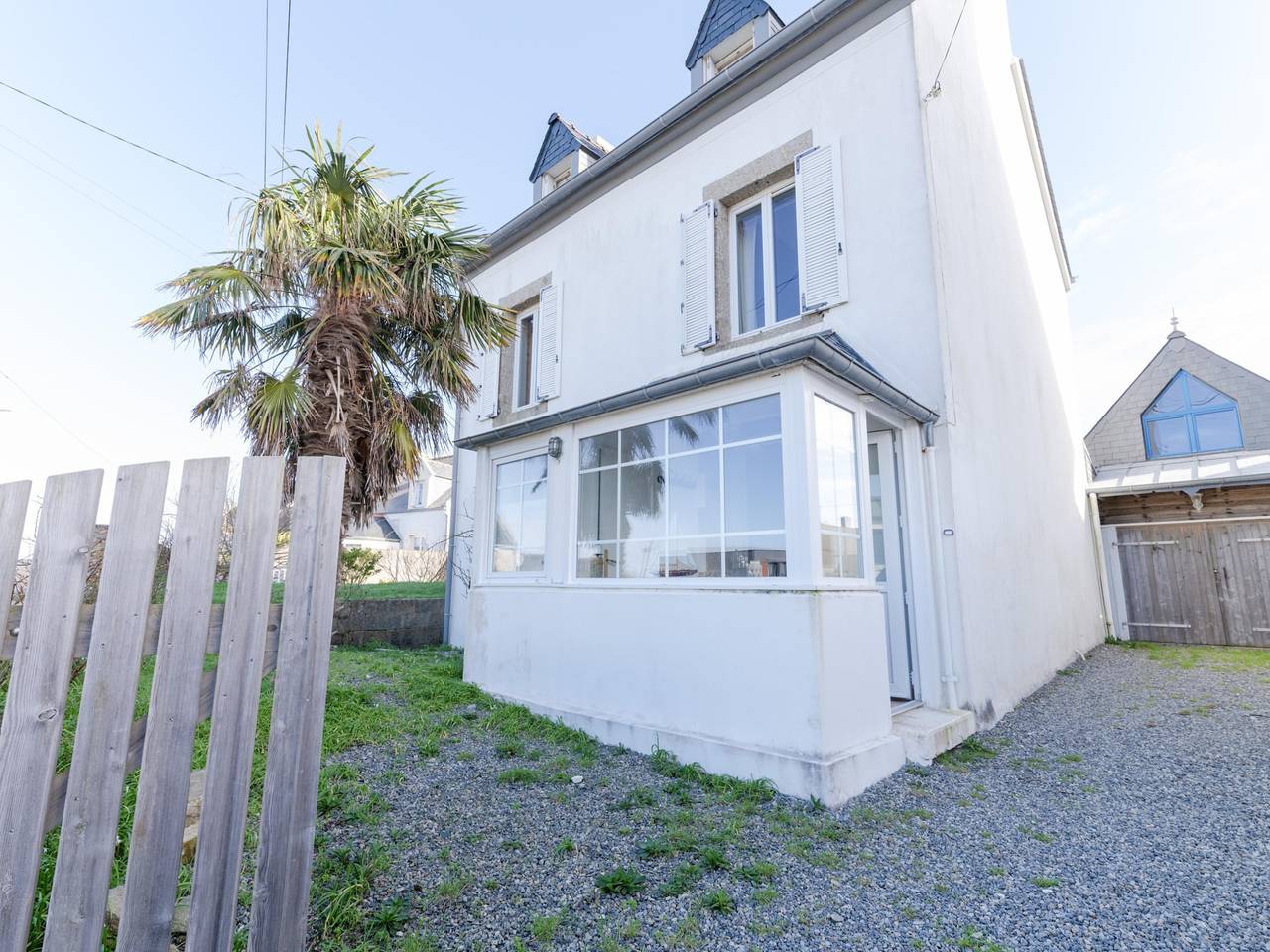 Casa en Ploudalmézeau junto a la playa de roca. in Portsall, Ploudalmézeau