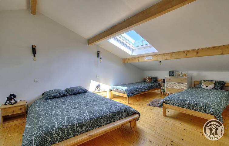 Gîte pour 4 personnes, avec terrasse ainsi que jardin et vue à Juliénas - 4