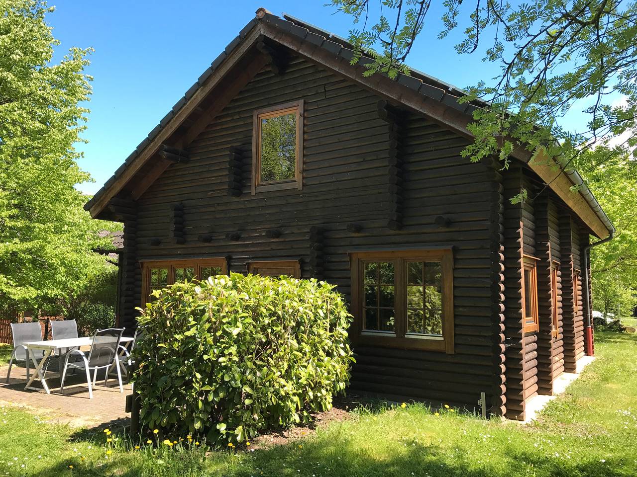 Ferienhaus 'Blockhaus Marie' mit privater Terrasse, privatem Garten und Wlan in Silbersee, Frielendorf