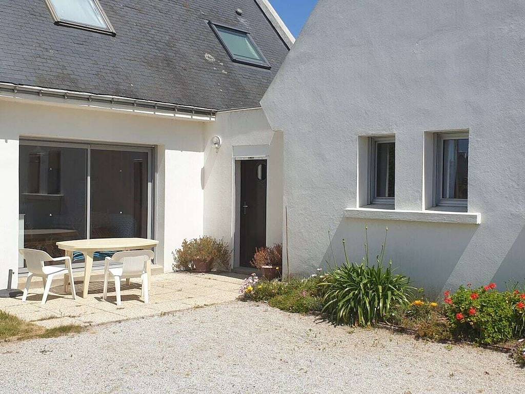 Ferienhaus in Tregunc mit Schwimmbecken in Trégunc, Côte de Cornouaille