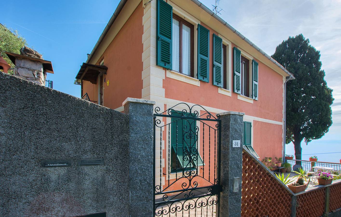 Charmant appartement de 2 chambres avec terrasse, à proximité de la plage et des commodités in Camogli, Riviera di Levante