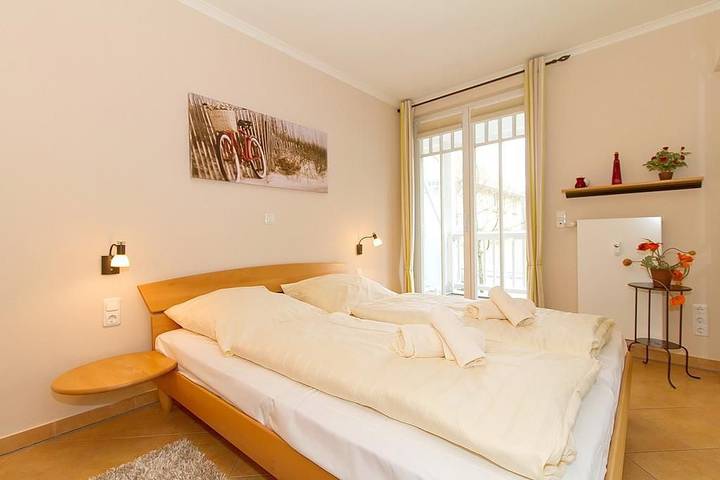 Apartamento entero, Ferienwohnung an der Ostsee mit sonnigem Südbalkon, Saunabereich & Pool im Haus! in Kühlungsborn Weststrand, Kühlungsborn