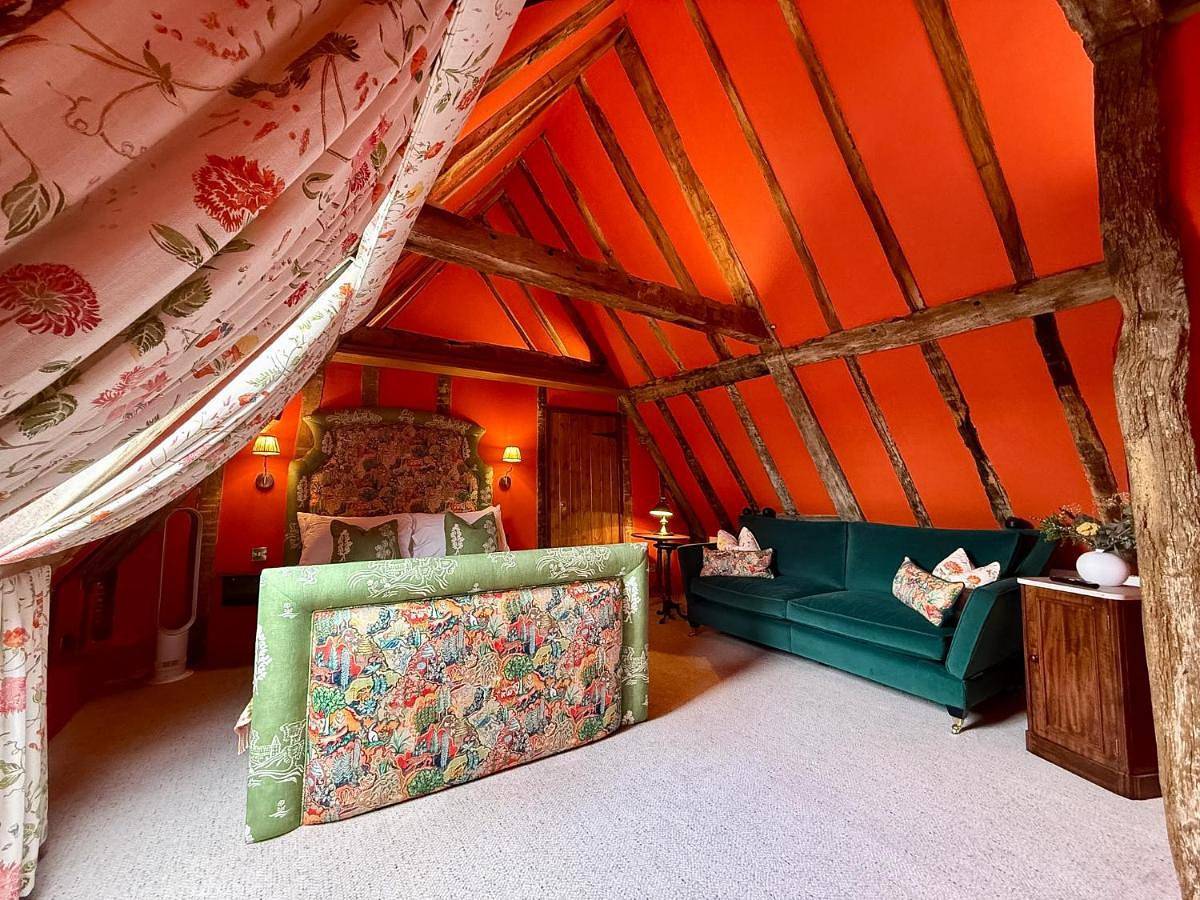 Room 3 - King Size Double Ensuite in Lavenham, Suffolk