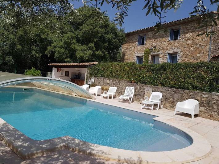 Location de vacances pour 4 personnes, avec Terrasse et Piscine à Saint-André-de-Buèges