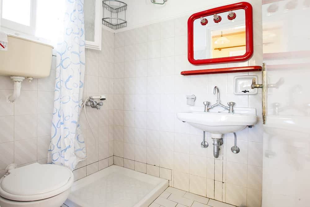 Entire apartment, Tzivras Studio Apartment in Lassi, Argostoli
