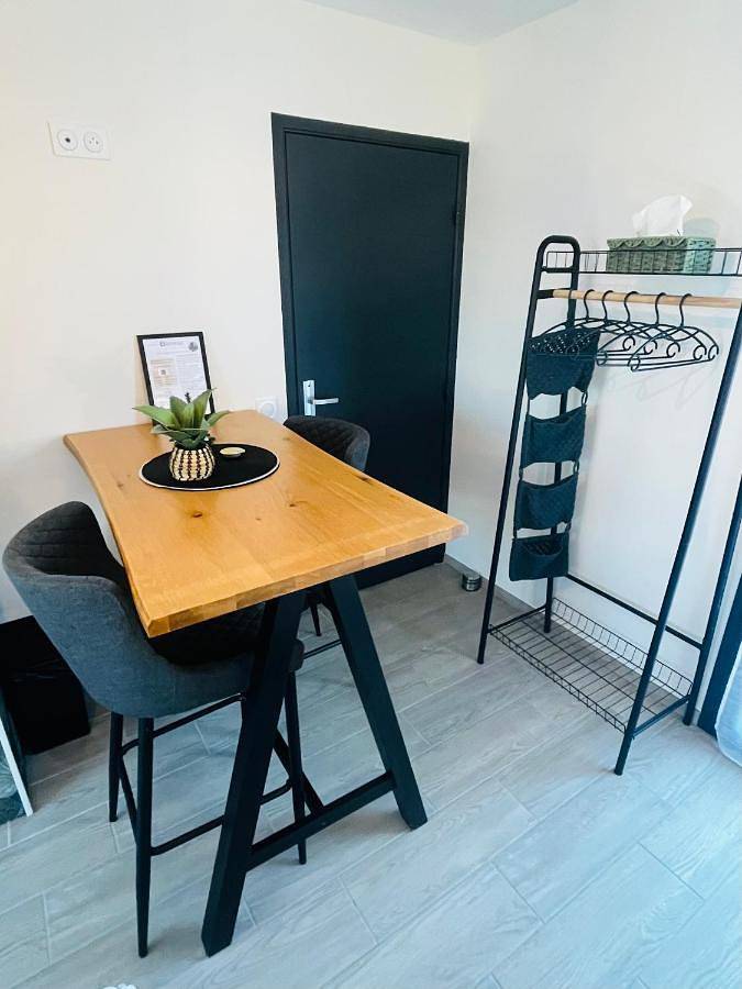 Gîte pour 2 personnes, avec terrasse et jardin à Saint-André-de-Cubzac - 2