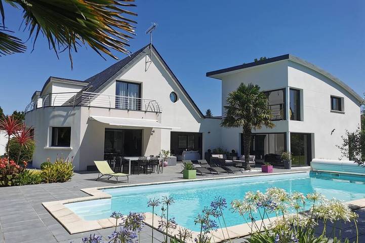 Maison de vacances pour 12 personnes, avec jardin ainsi que jacuzzi et sauna à Bénodet