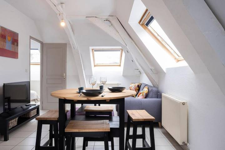 Gîte pour 16 personnes, avec terrasse dans Segré-en-Anjou-Bleu - 2