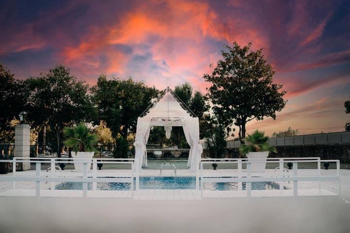 Maison de campagne pour 3 personnes, avec piscine ainsi que jardin et bassin pour enfant dans Vila Verde - 2