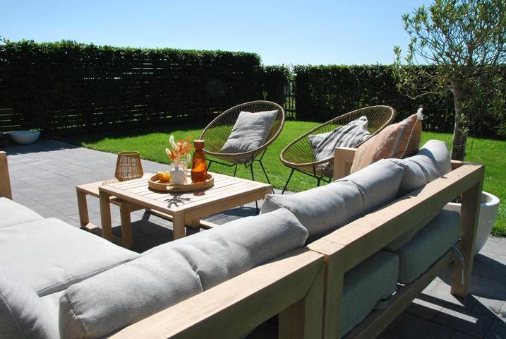 Ferienhaus für 8 Personen, mit Whirlpool und Sauna sowie Garten