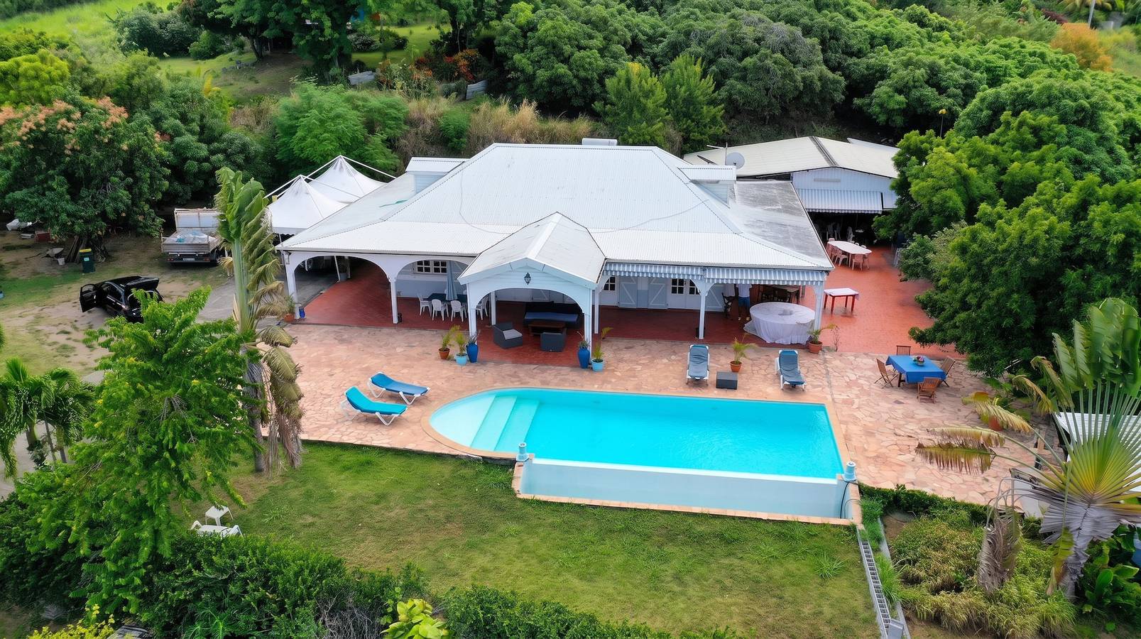 Bezaubernde Villa mit Meerblick und Pool in Le Carbet in Le Carbet, Martinique