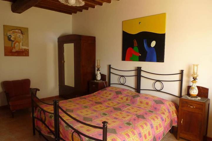 Villa con piscina privata e giardino privato in una posizione tranquilla e bella in Radicondoli, Siena e dintorni