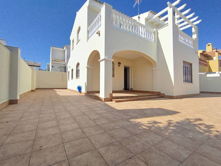 Ferienhaus für 6 Personen, mit Garten und Terrasse - 1