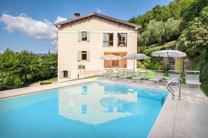Villa per 10 persone a Garda