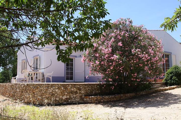 Cottage für 4 Personen, mit Terrasse und Garten