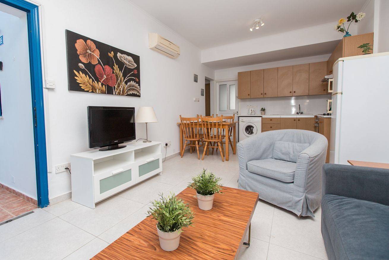 Bungalow for 2 people in South Cyprus