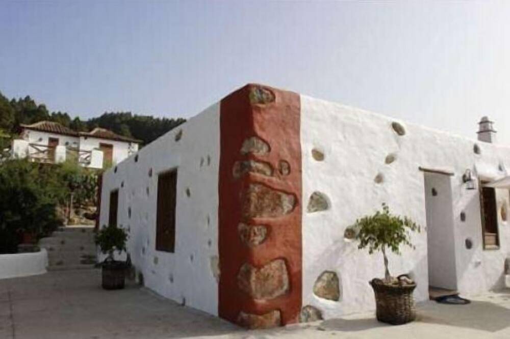 Casa rural (alquiler íntegro) Finca Los Ciruelos para 4 personas in Cueva del Viento, Icod de los Vinos