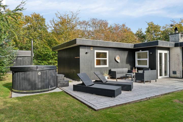 Ferienhaus für 6 Personen, mit Terrasse und Garten in Dänemark