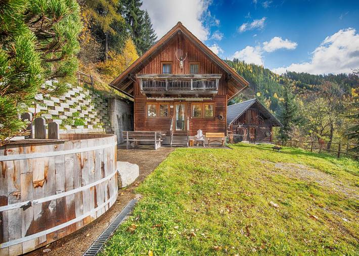 Ferienwohnung für 5 Personen, mit Balkon und Terrasse sowie Garten und Sauna in Hochsteiermark