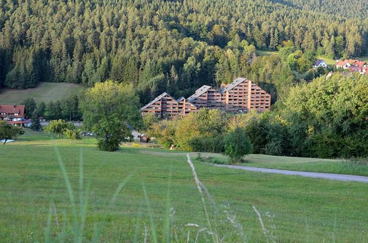 Ferienwohnung für 2 Personen, mit Balkon und Terrasse sowie Pool und Sauna
