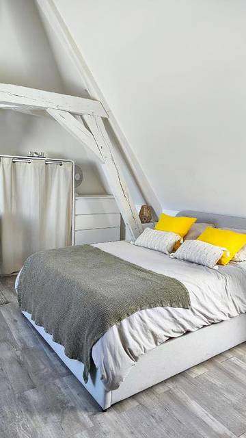 Gîte pour 2 personnes, avec vue, animaux acceptés à Nogent-le-Rotrou