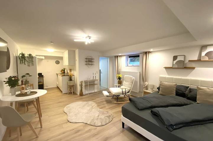 Ganze Wohnung, Allgäu-Nest mit Stellplatz – Naturnah und Urban in Durach, Bayerisch Schwaben