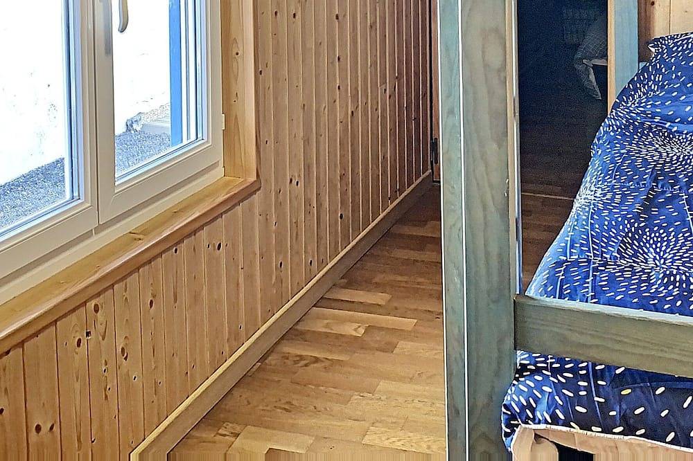 Am 57 - The Blue House in Ault, Abbeville region