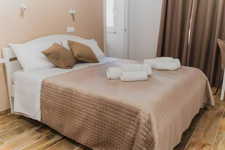 Habitación para 3 personas, con balcón, Se admiten mascotas - 1