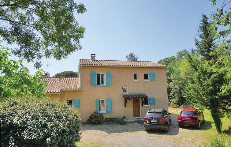 Retraite au bord de la piscine : apt de 130m2, rivière de 1000m in Prades-sur-Vernazobre, Région de Béziers