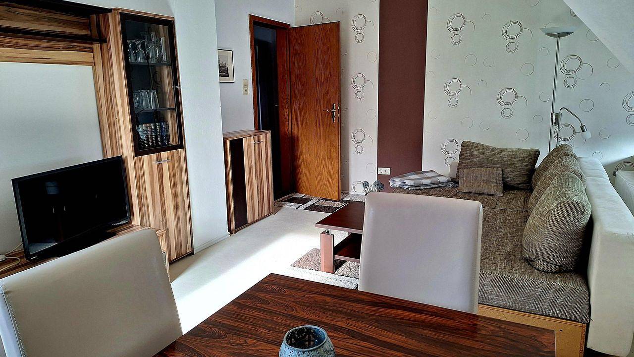 Ganze Ferienwohnung, Ferienwohnung für 2 Personen (60 m²) in Emden in Emden, Ostfriesland